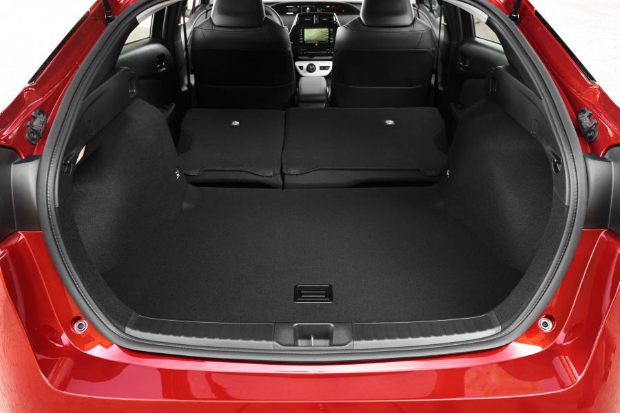  Toyota Prius 2016 года  (WW) (фото 3 из 30)